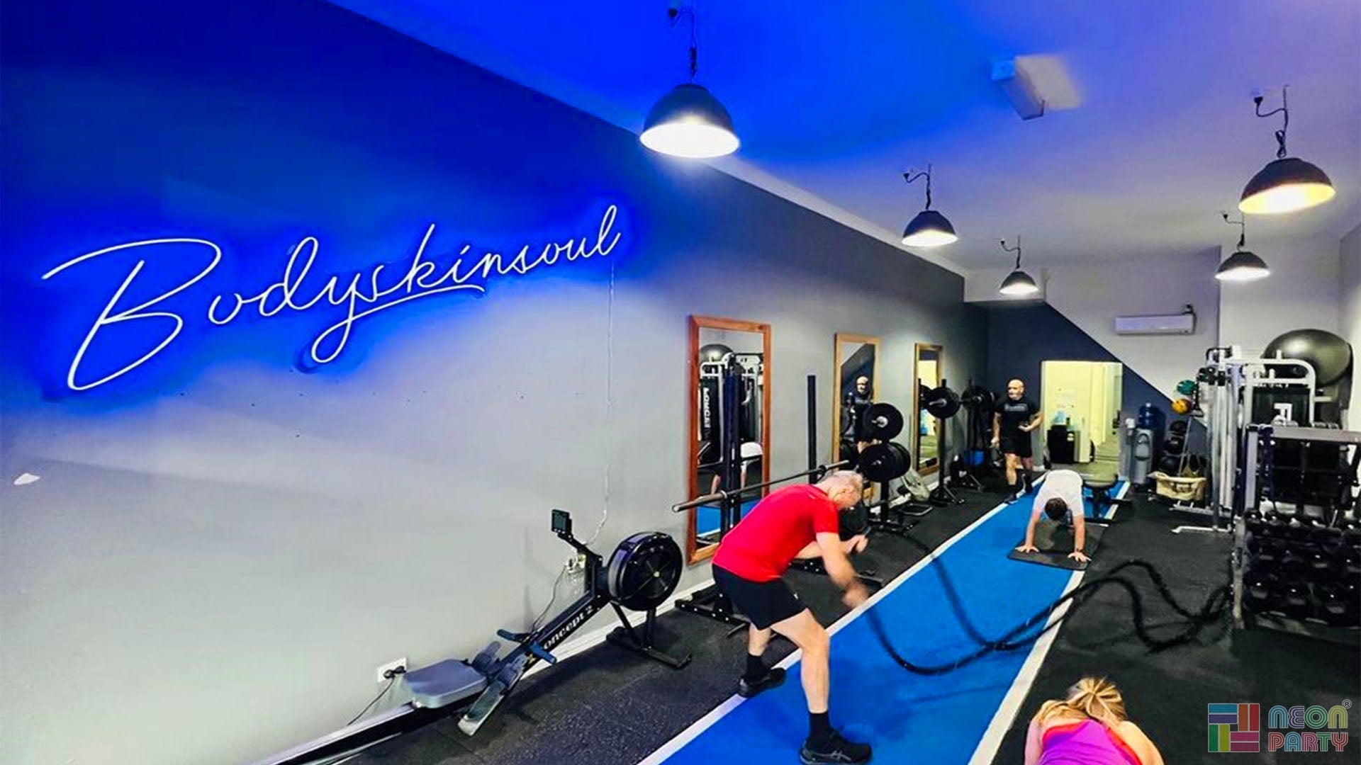 Neonpartys®_Custom Text Neon Sign Light Up Fitness Space