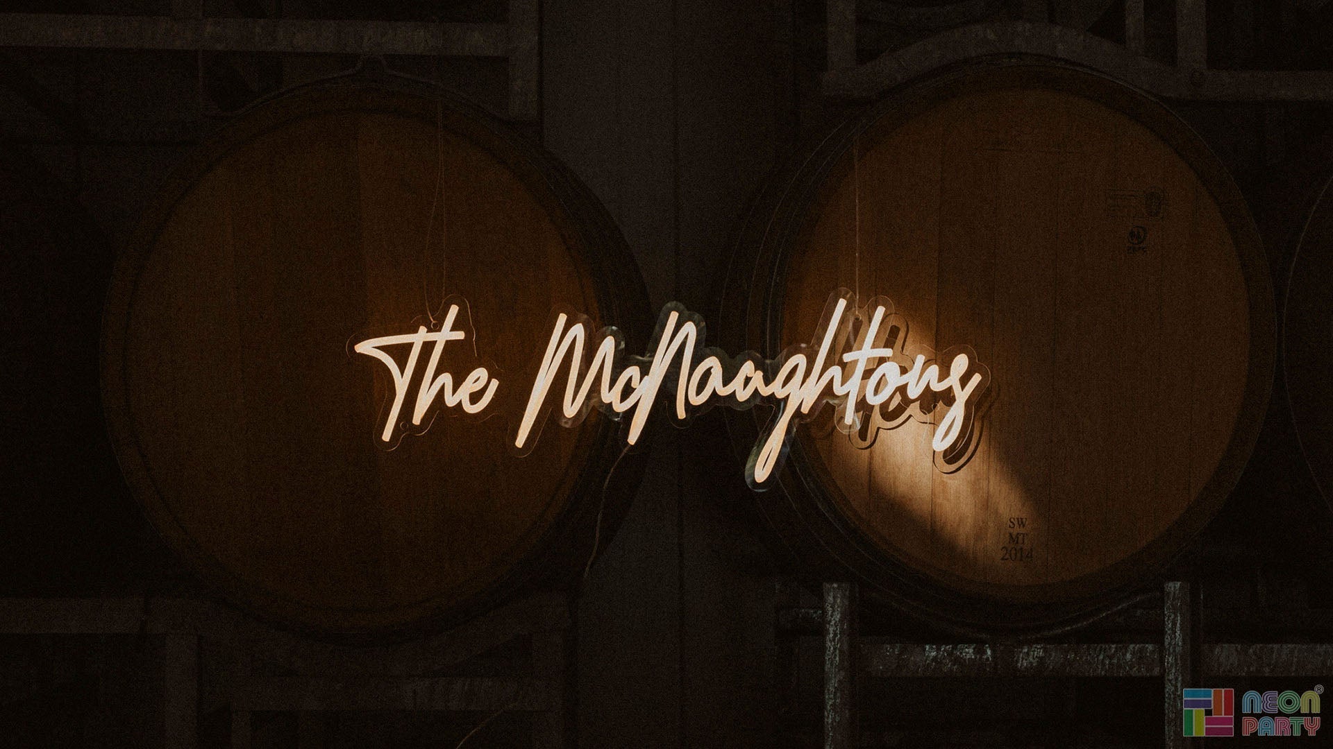 Neonpartys®_Custom Text Neon Light Added the Perfect Touch to the McNaughtons' Wedding